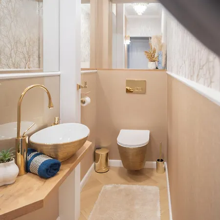 Gold Jacuzzi Lejlighed *